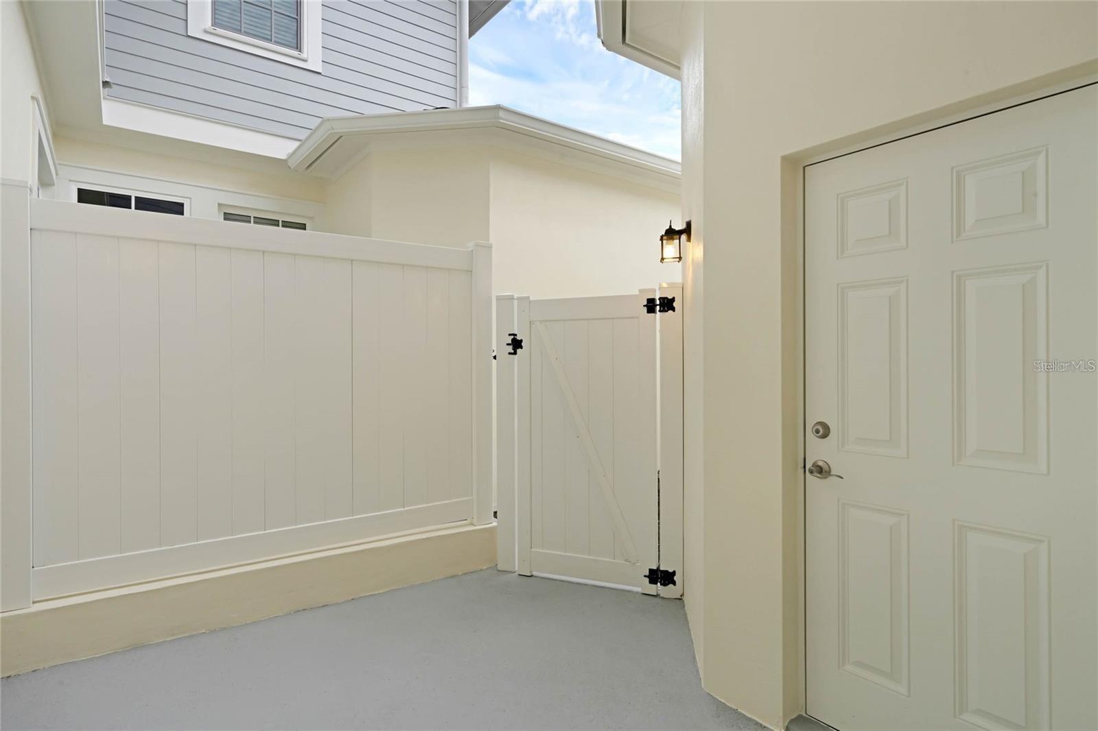 CELEBRATION SOUTH VILLAGE UNIT 4 REP 1 - Residential Lease
