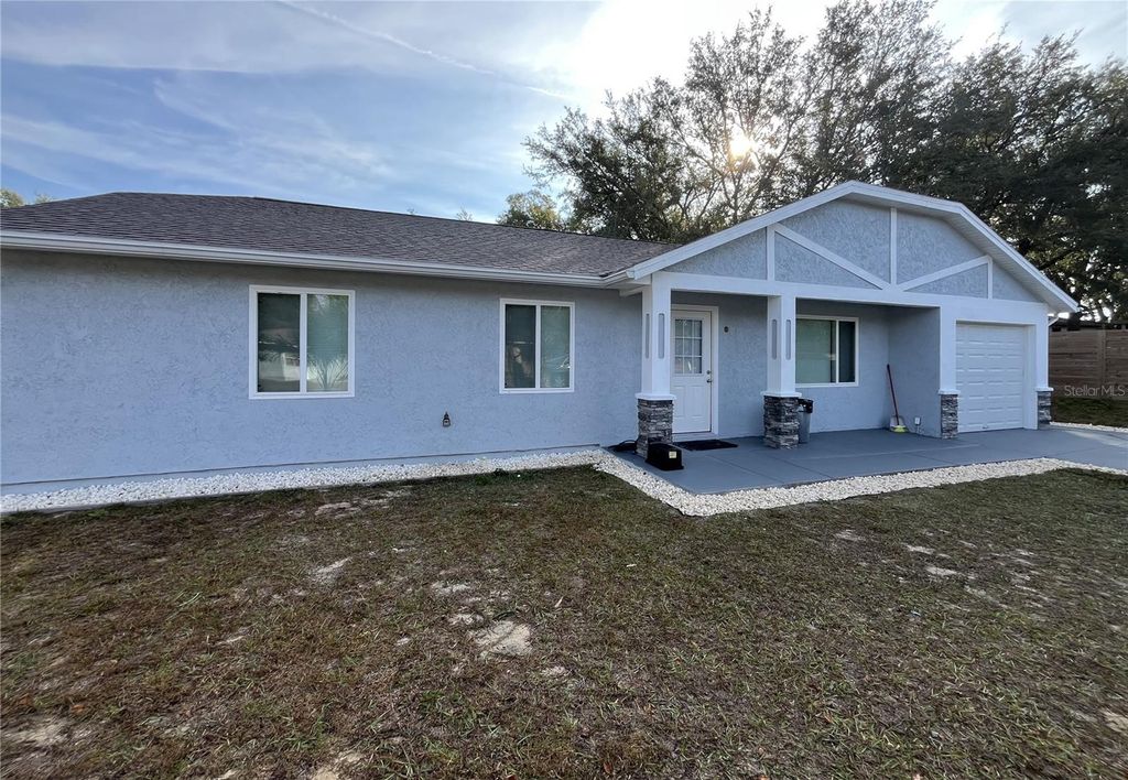 Photo of 513 Sapphire Lane, Ocala, FL 34472 (MLS # OM716167)