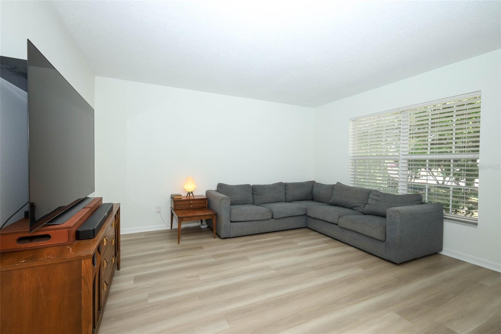 FULLERS XING PH 03 A-G - Residential