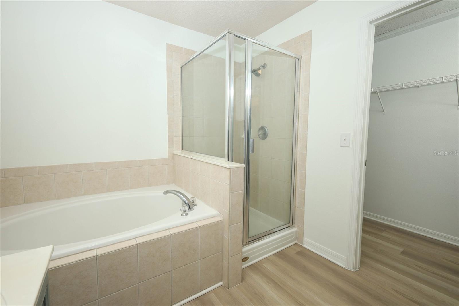 FULLERS XING PH 03 A-G - Residential