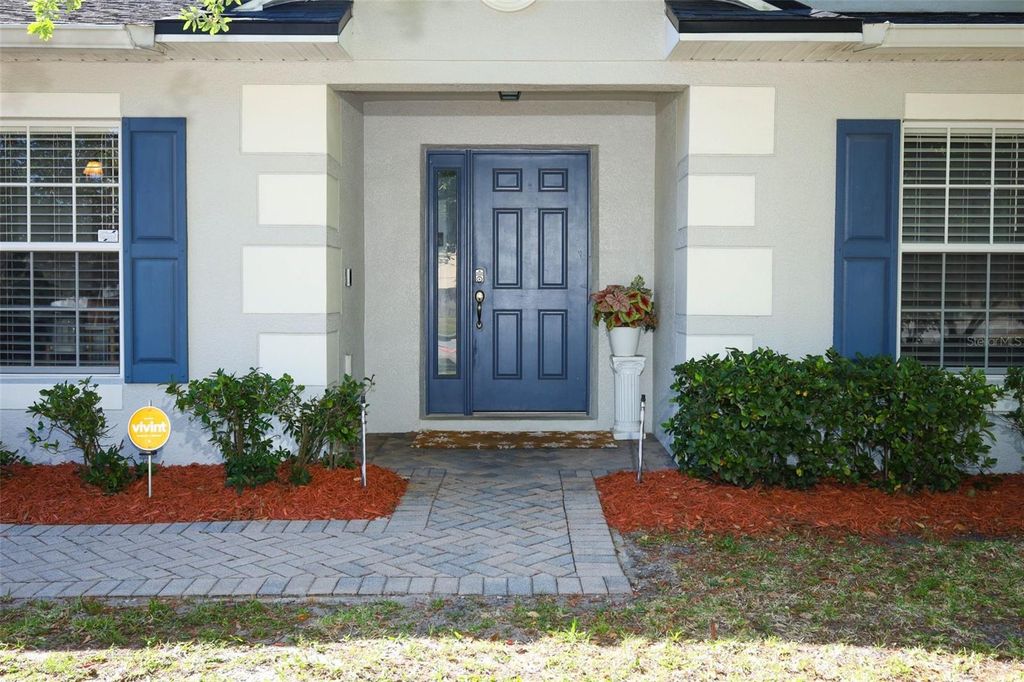 Photo of 1032 Burland Circle, Winter Garden, FL 34787 (MLS # O6401764)