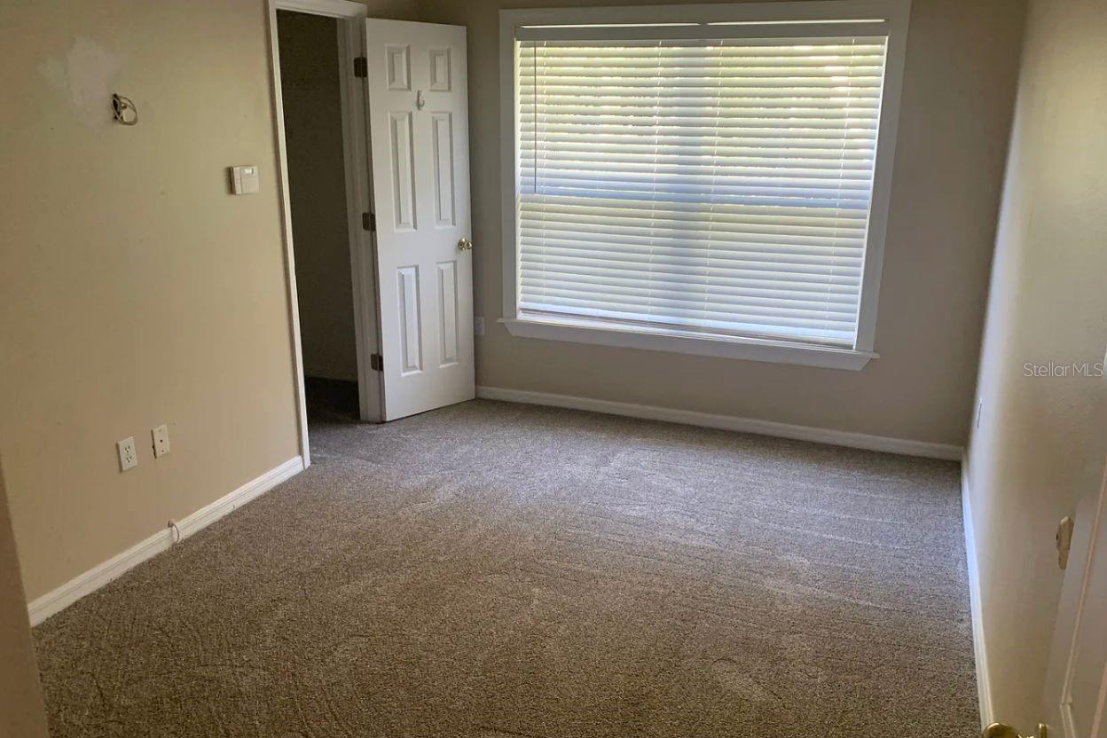 TOWNHOMES OF COUNTRY RUN PH - Residential Lease