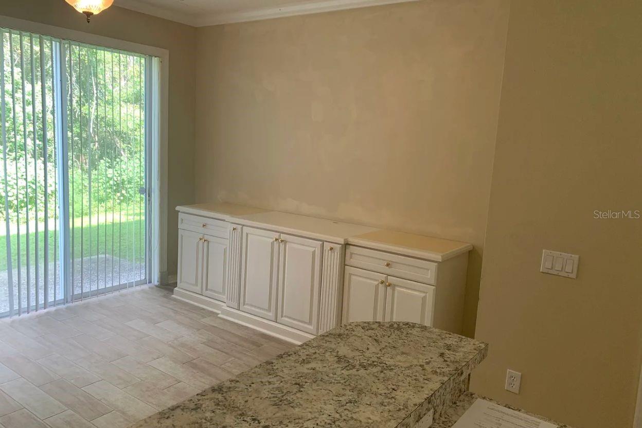 TOWNHOMES OF COUNTRY RUN PH - Residential Lease