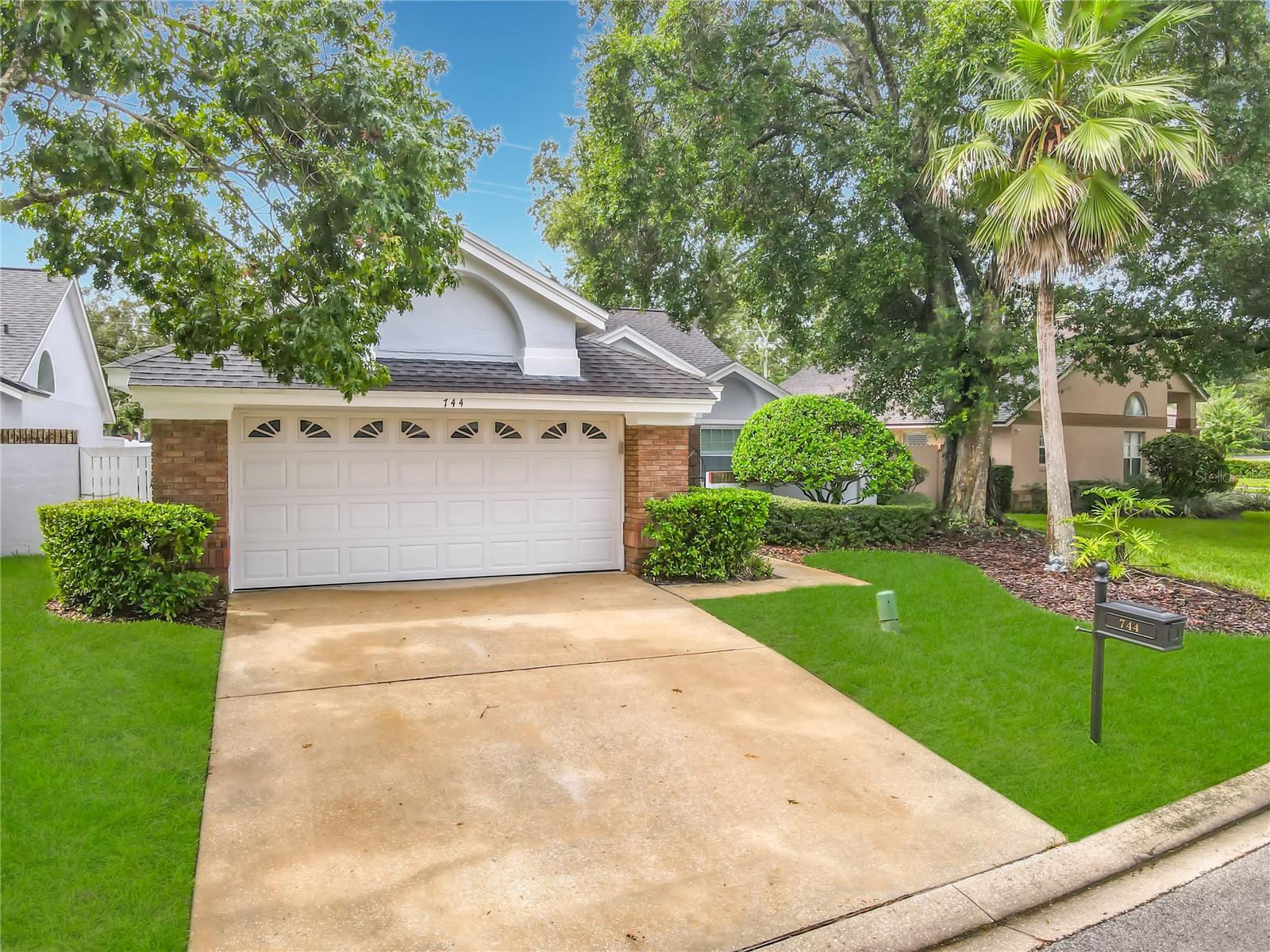 744 BARRINGTON CIRCLE