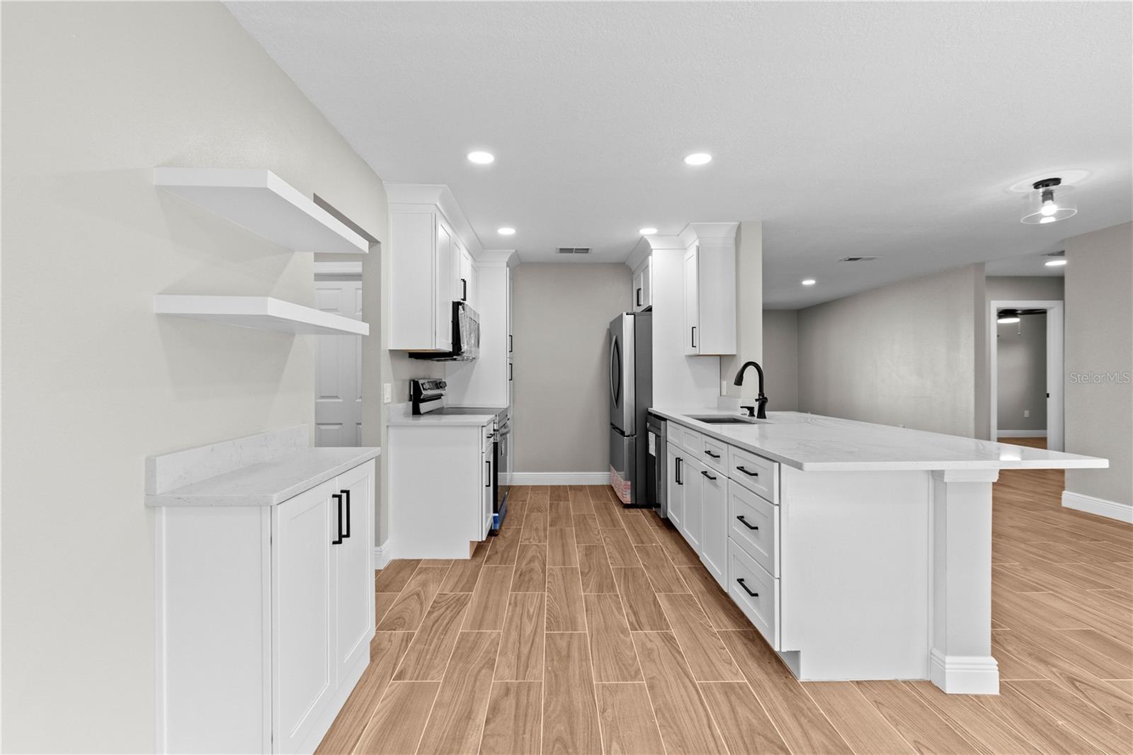 MANATI SHORES SECOND ADD - Residential