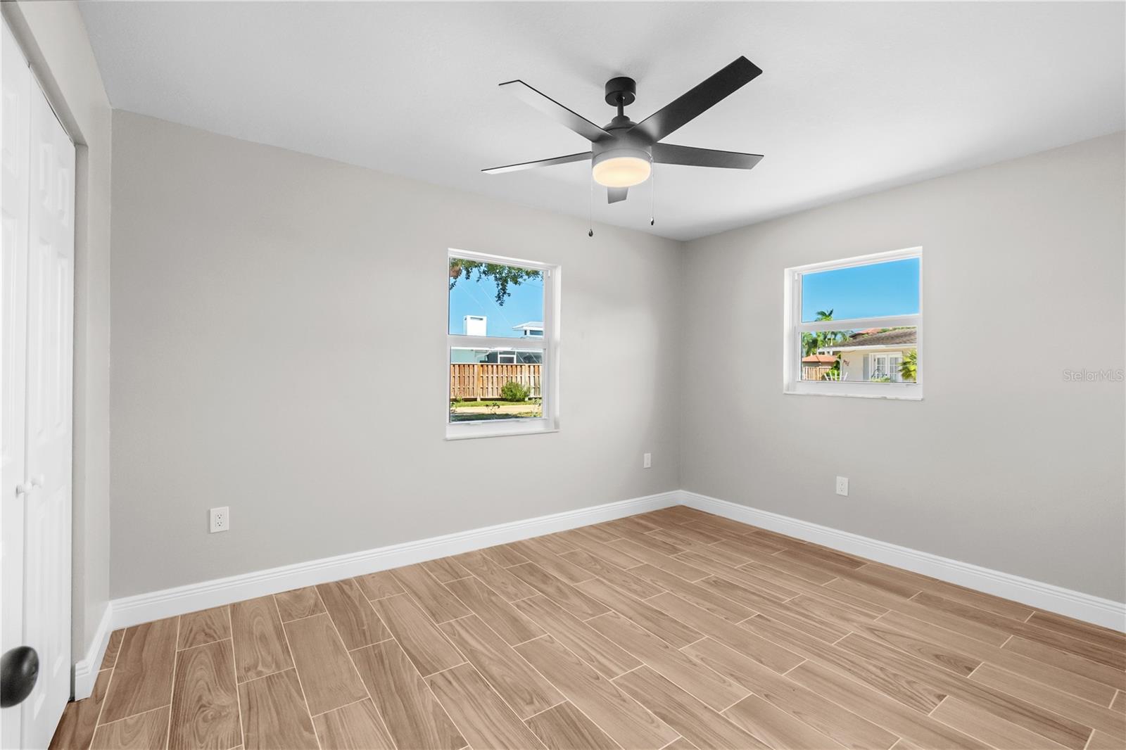MANATI SHORES SECOND ADD - Residential