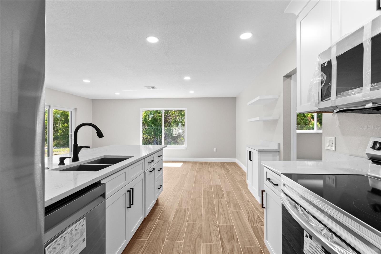 MANATI SHORES SECOND ADD - Residential