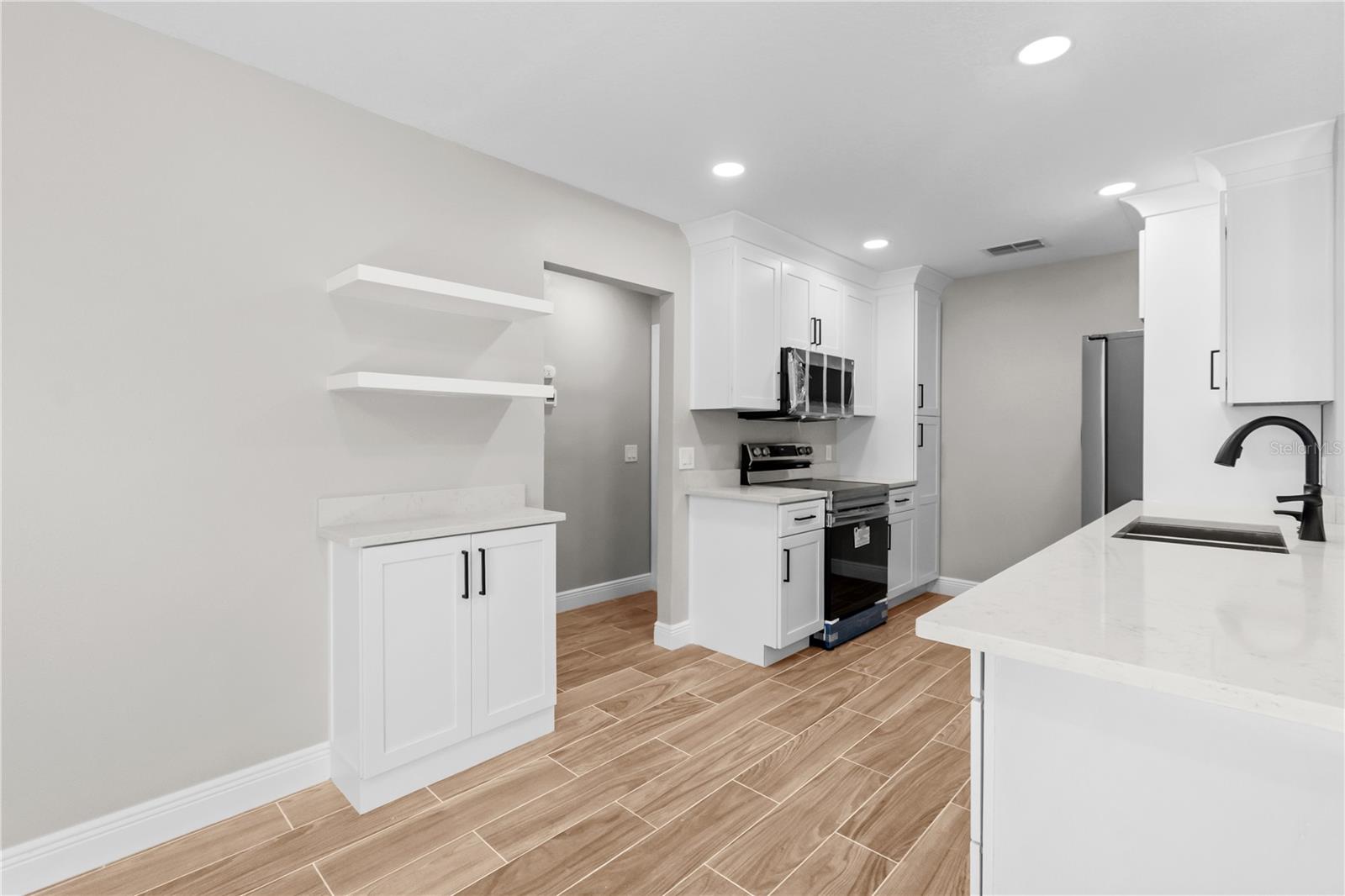 MANATI SHORES SECOND ADD - Residential