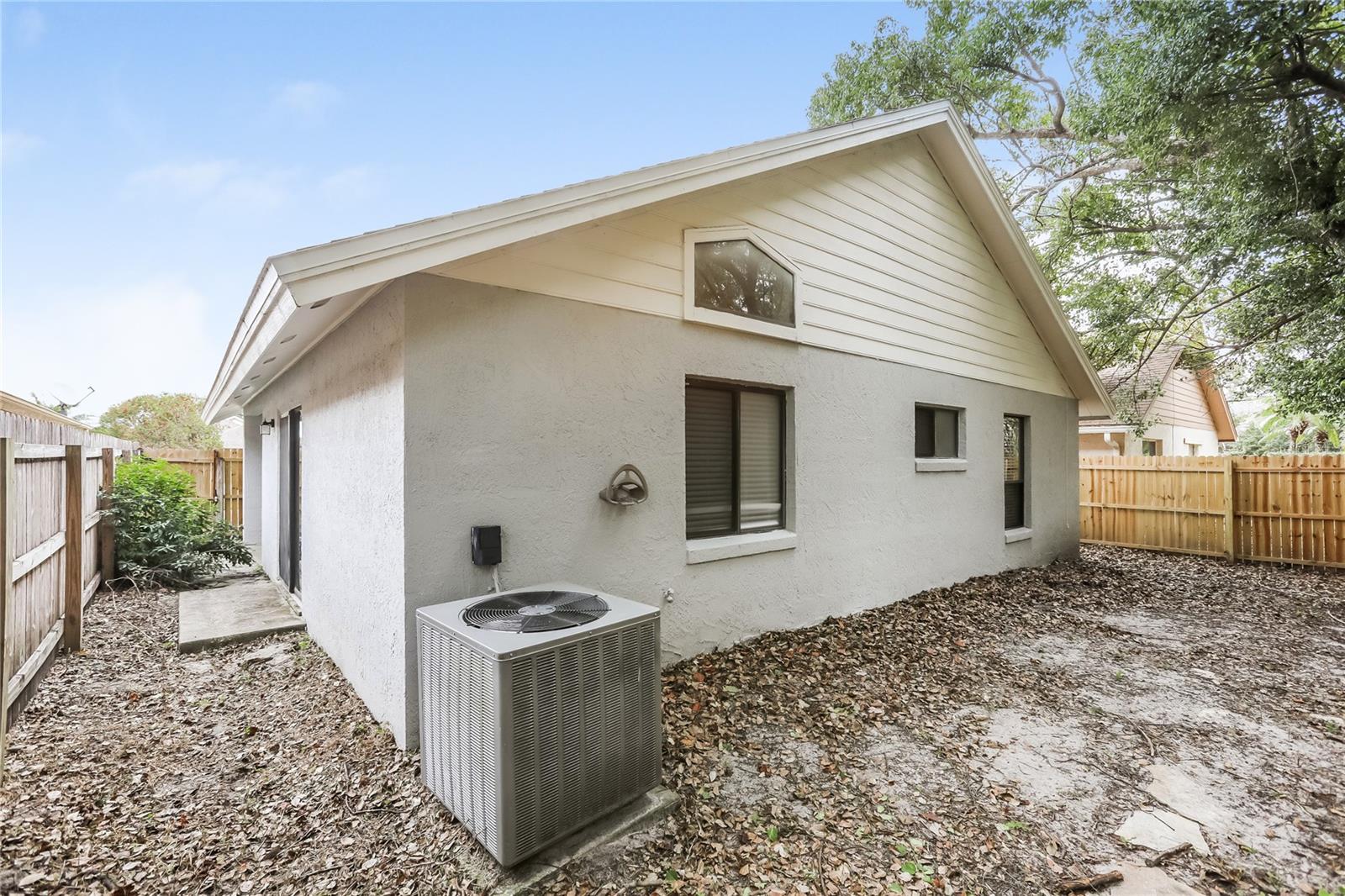 HOLLOWBROOK WEST PH 4 - Residential Lease