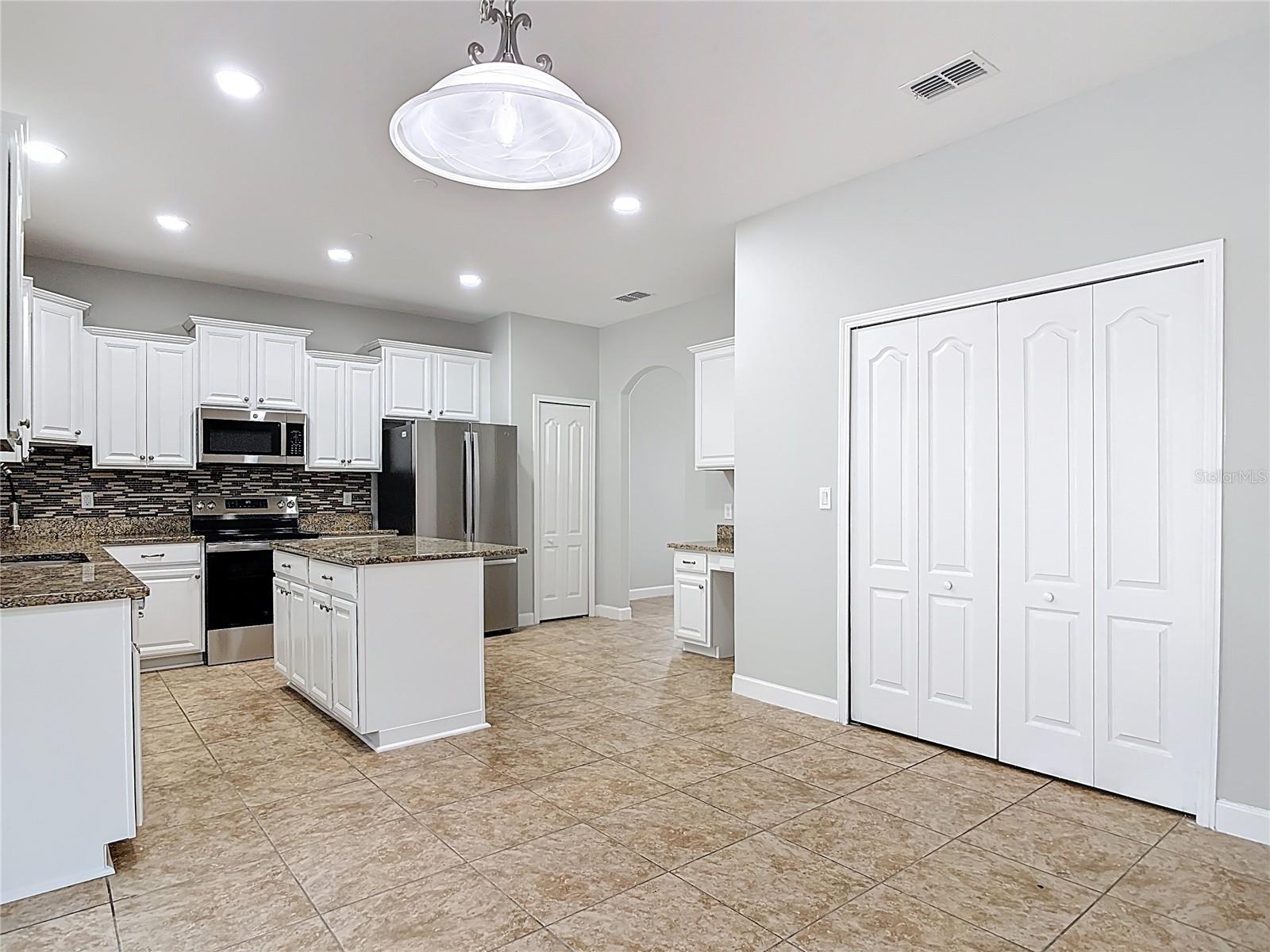 STONEYBROOK HILLS A - Residential