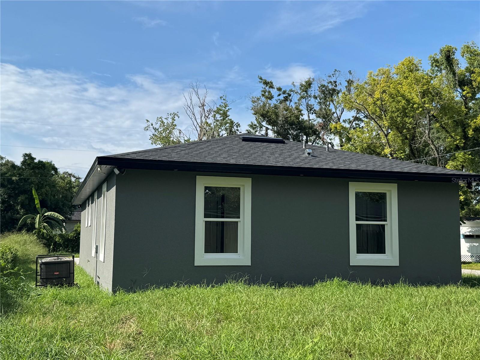 ANNANDALE PARK - Residential