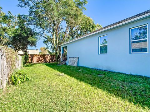 A home in APOPKA