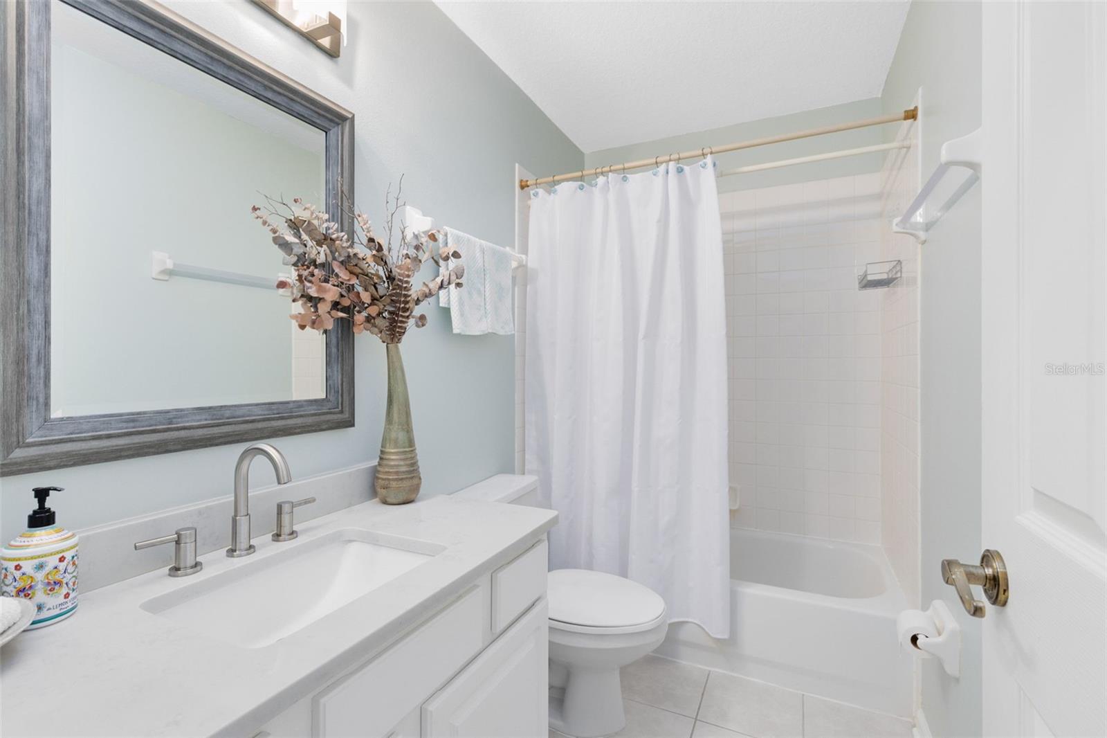 TUSCA OAKS - Residential