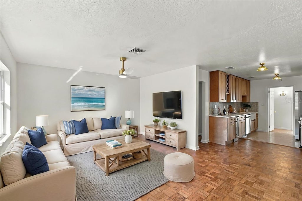 Photo of 3615 Emerson Avenue S, St Petersburg, FL 33711 (MLS # TB8560385)