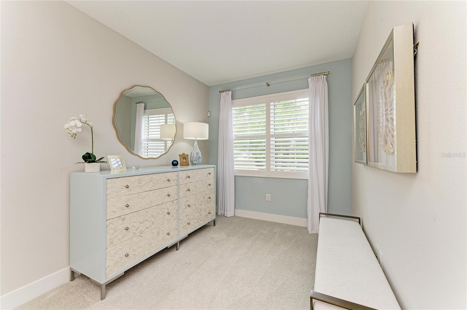 LAKEHOUSE COVE/WATERSIDE PH 4 - Residential