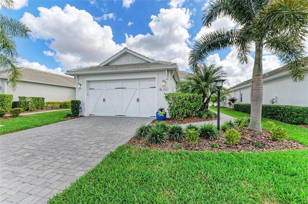 Photo of 1021 Crosswind Avenue, Sarasota, FL 34240 (MLS # A4681795)