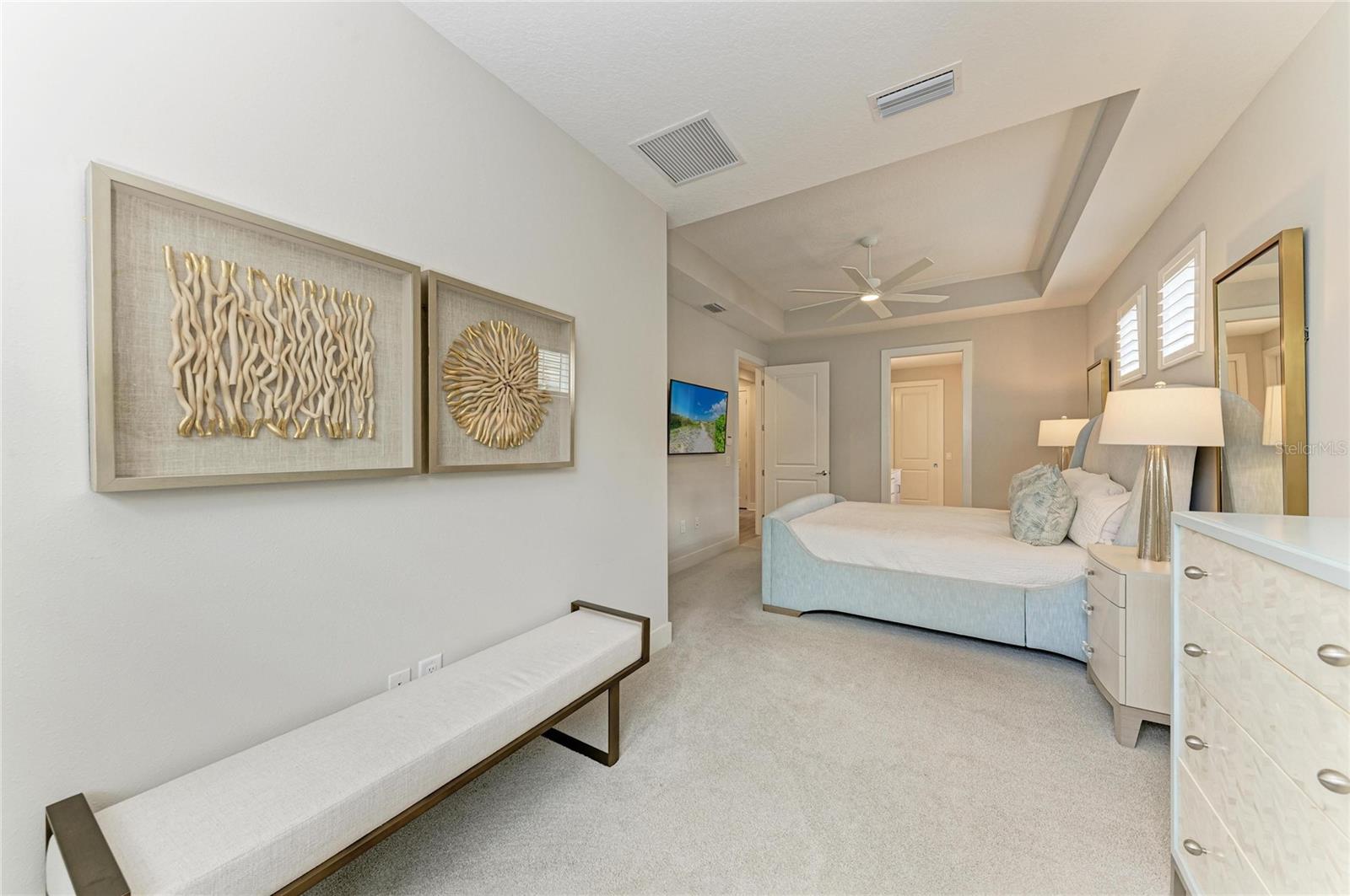 LAKEHOUSE COVE/WATERSIDE PH 4 - Residential