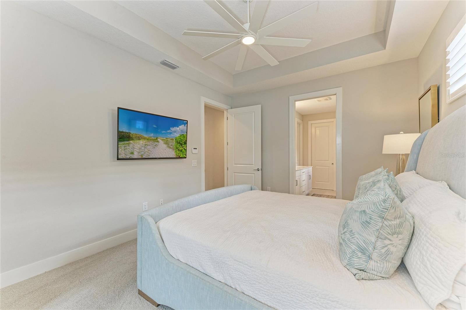 LAKEHOUSE COVE/WATERSIDE PH 4 - Residential