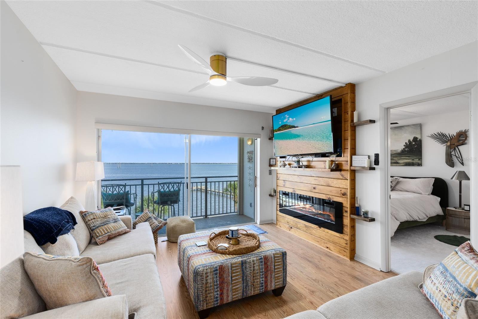 HIAWATHA GARDENS - Residential