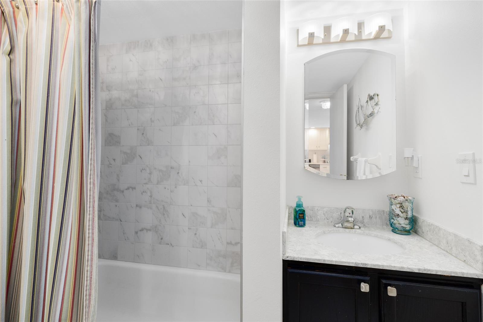 HIAWATHA GARDENS - Residential