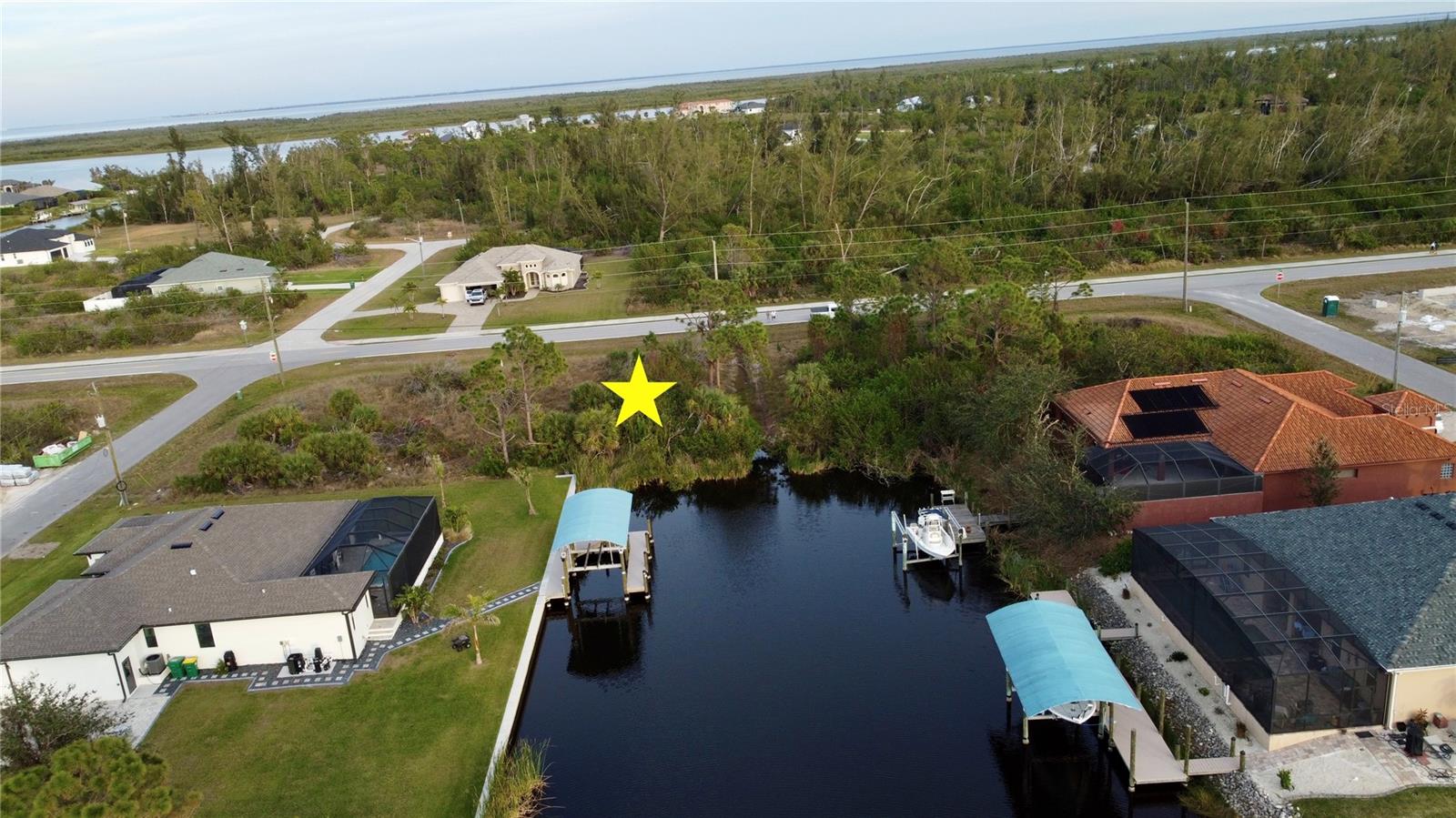 PORT CHARLOTTE SEC 082 - Land