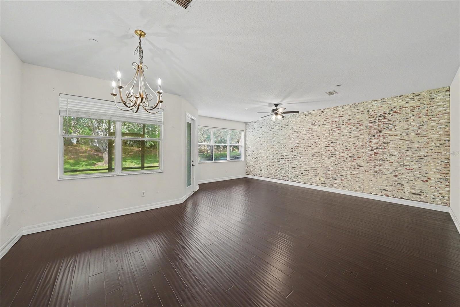 7422 TERRACE RIVER DRIVE