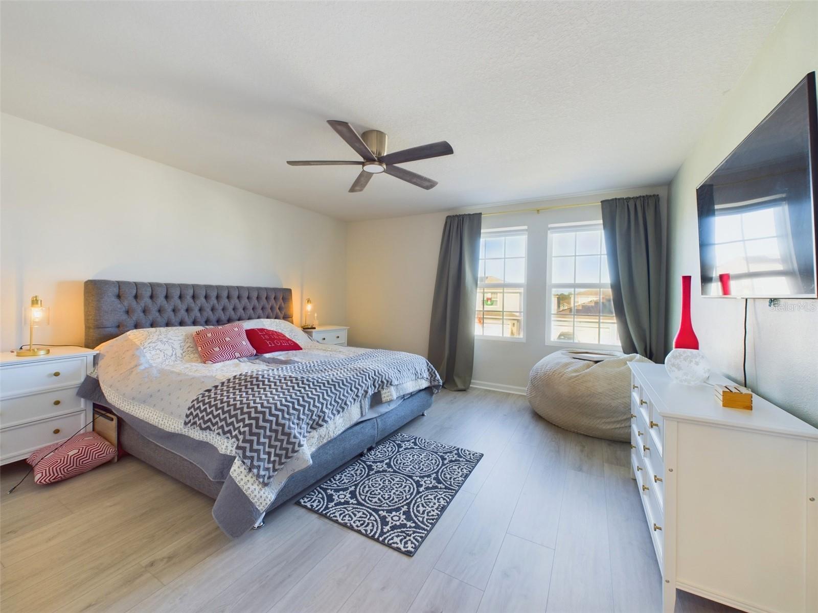 EAGLE LNDG PH II - Residential Lease