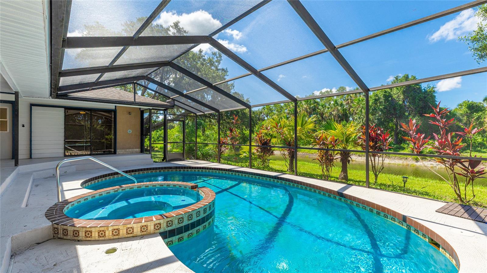 891 FAULKWOOD COURT