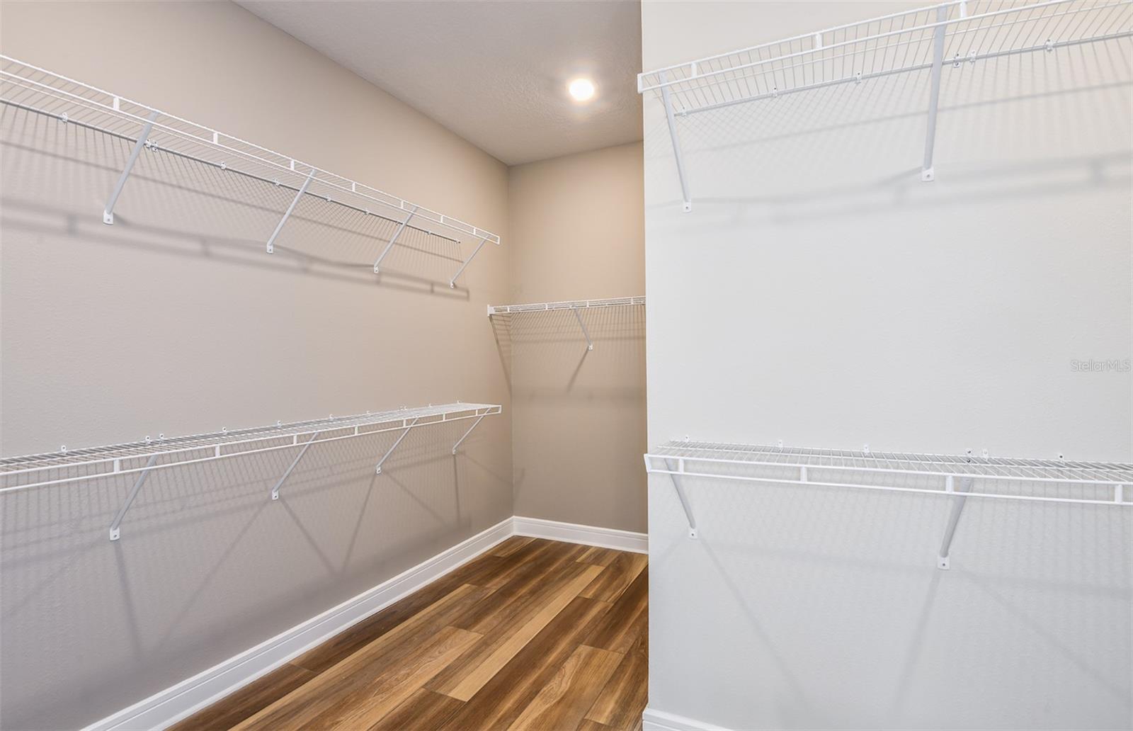 DEL WEBB RIVER RESERVE PHASE 1A & 1B - Residential