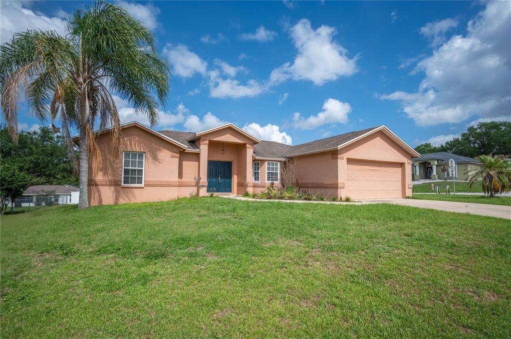 Photo of 6217 Cross Creek Boulevard, Lakeland, FL 33813 (MLS # L4962072)