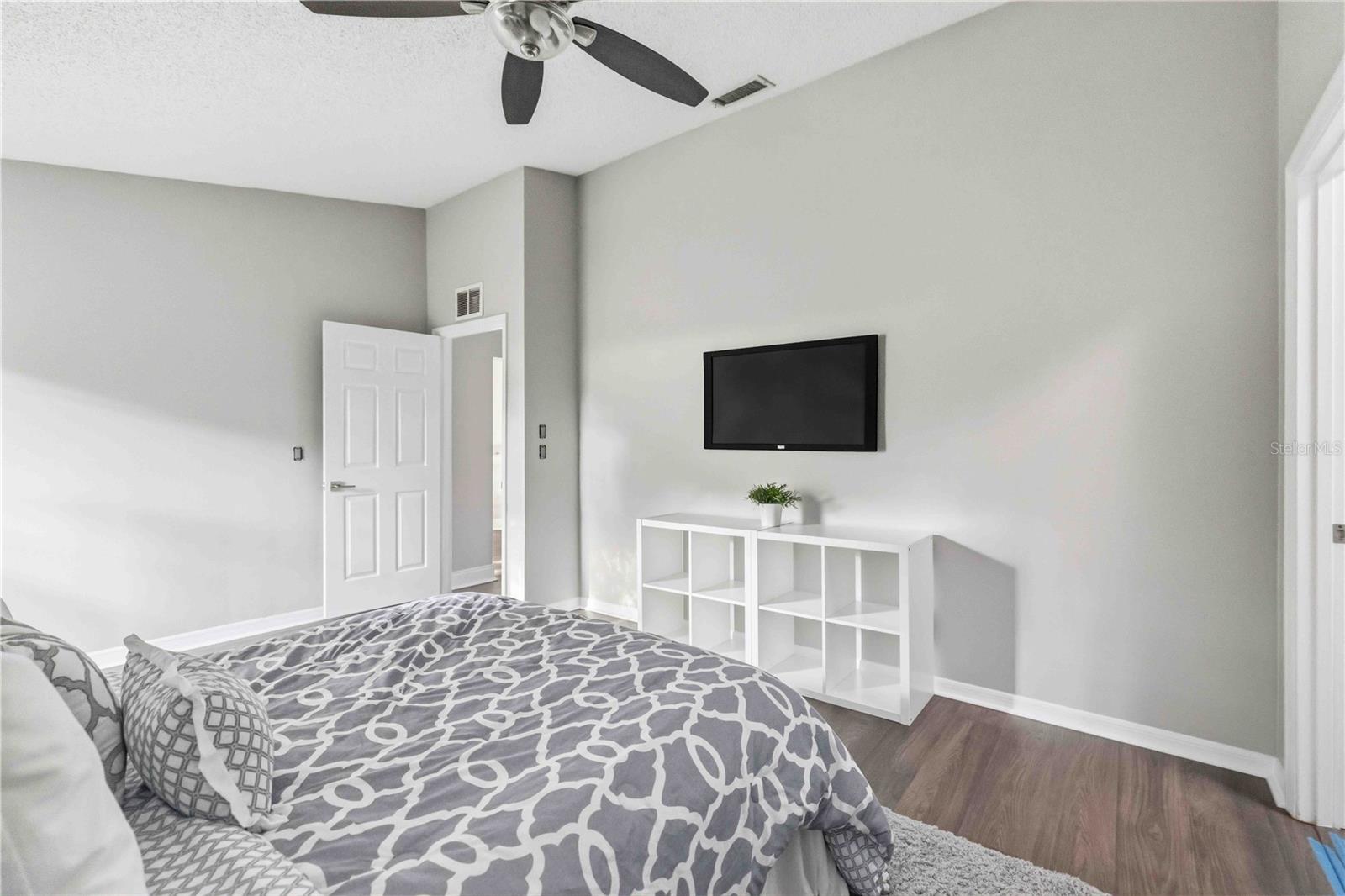 PINE TRACE - Residential