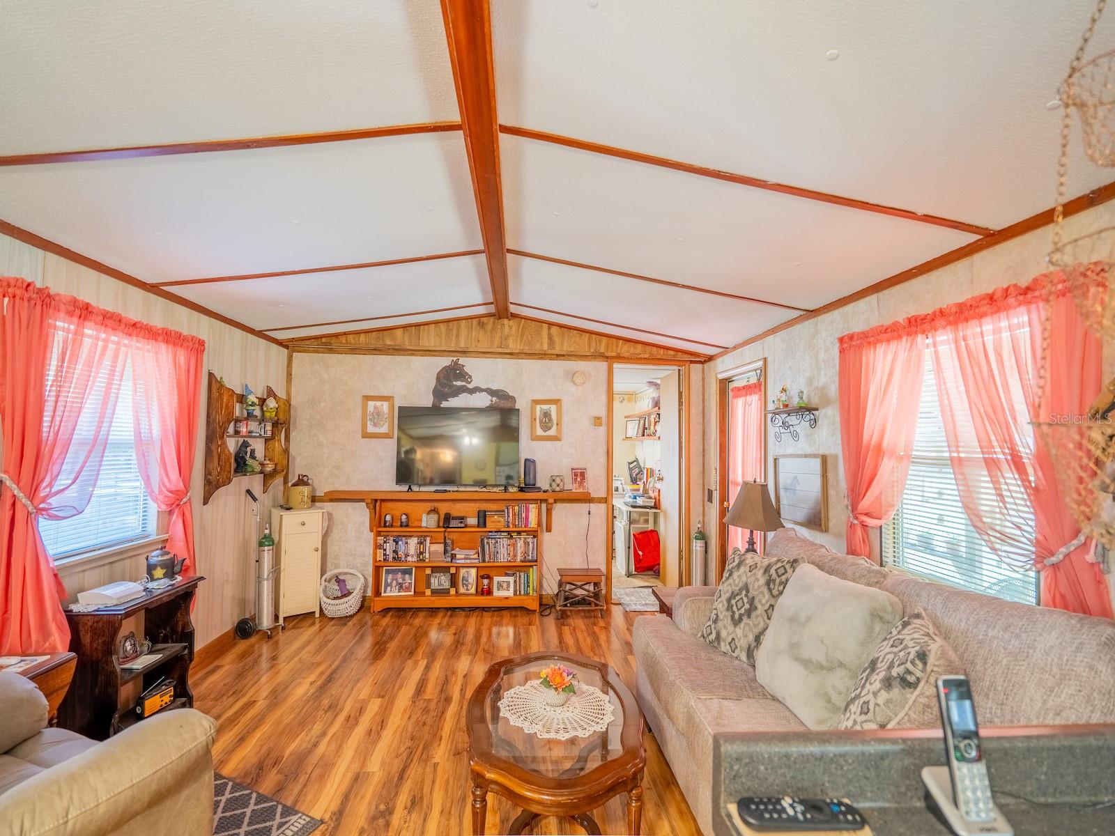 DUPREE ISLAND ESTATE - Residential