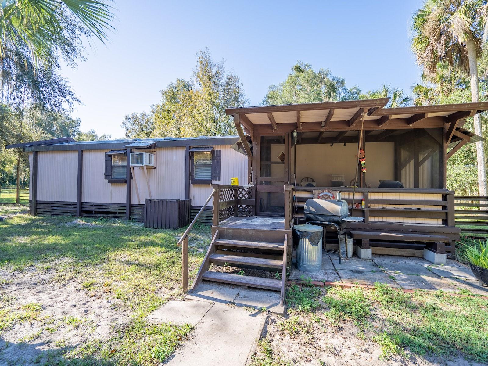 DUPREE ISLAND ESTATE - Residential