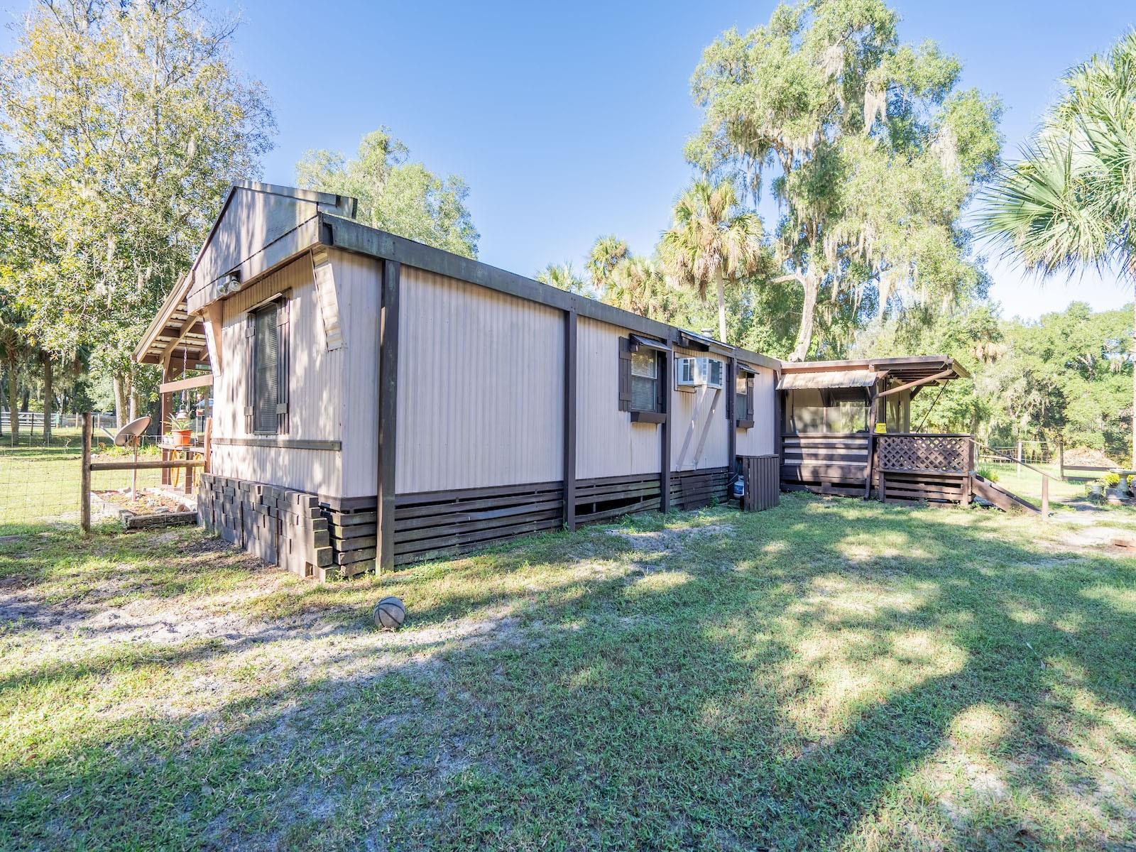 DUPREE ISLAND ESTATE - Residential