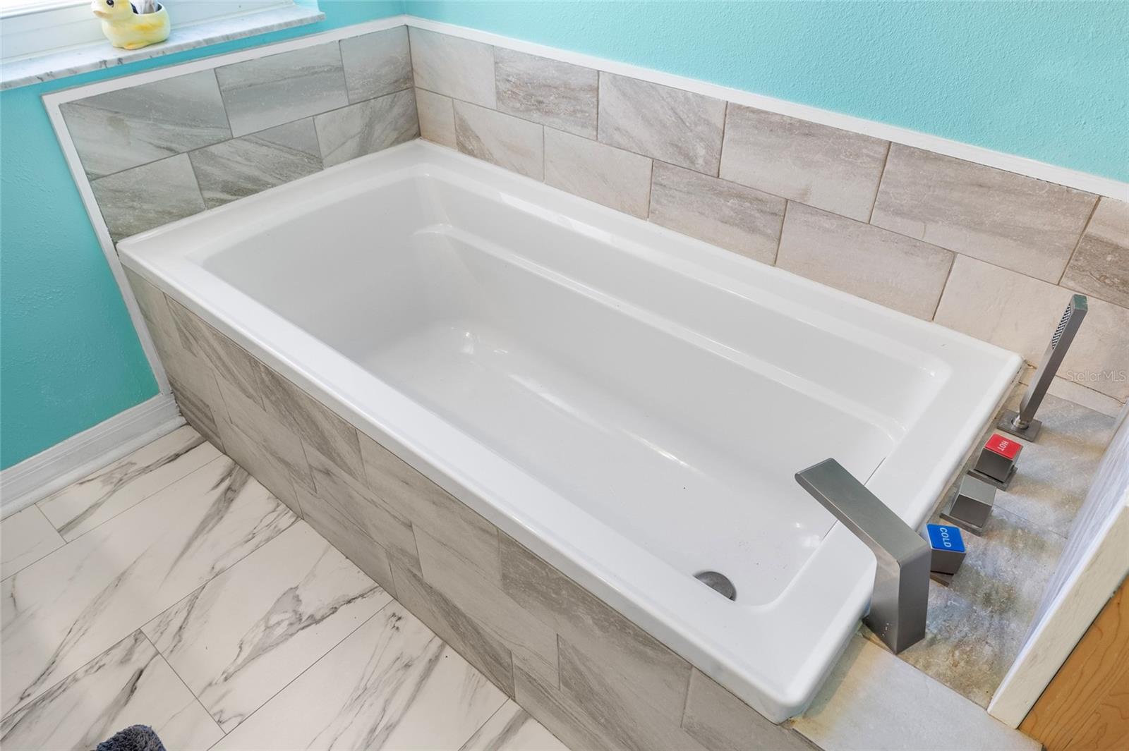 CHRISTIAN PARK SUB - Residential