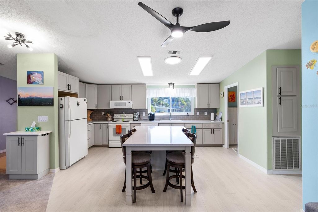 Photo of 6333 Bear Trail, Weeki Wachee, FL 34607 (MLS # TB8440441)