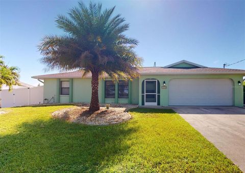 A home in PORT CHARLOTTE