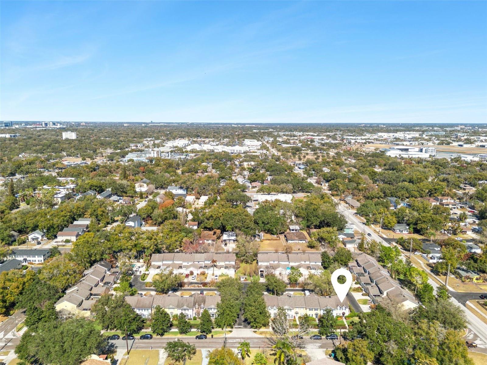 CHARLES TOWNE - Residential