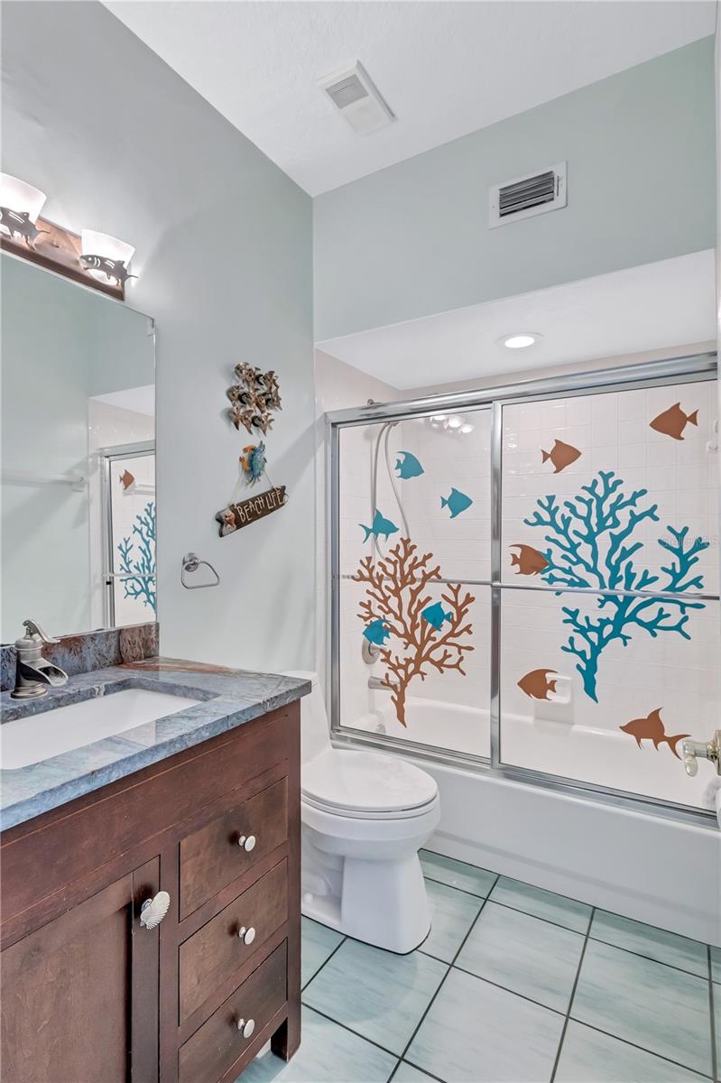 MIRABELLA TWNHMS SUB - Residential