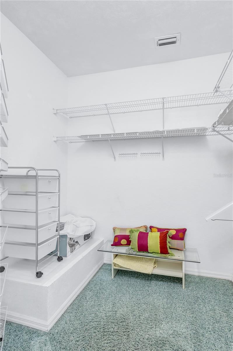 MIRABELLA TWNHMS SUB - Residential