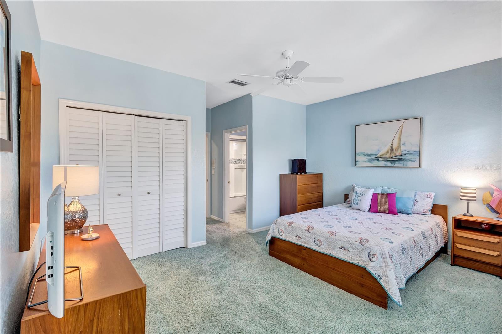 MIRABELLA TWNHMS SUB - Residential