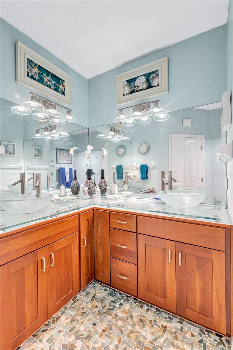 MIRABELLA TWNHMS SUB - Residential