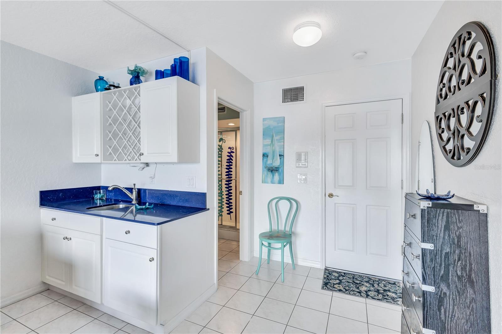 MIRABELLA TWNHMS SUB - Residential