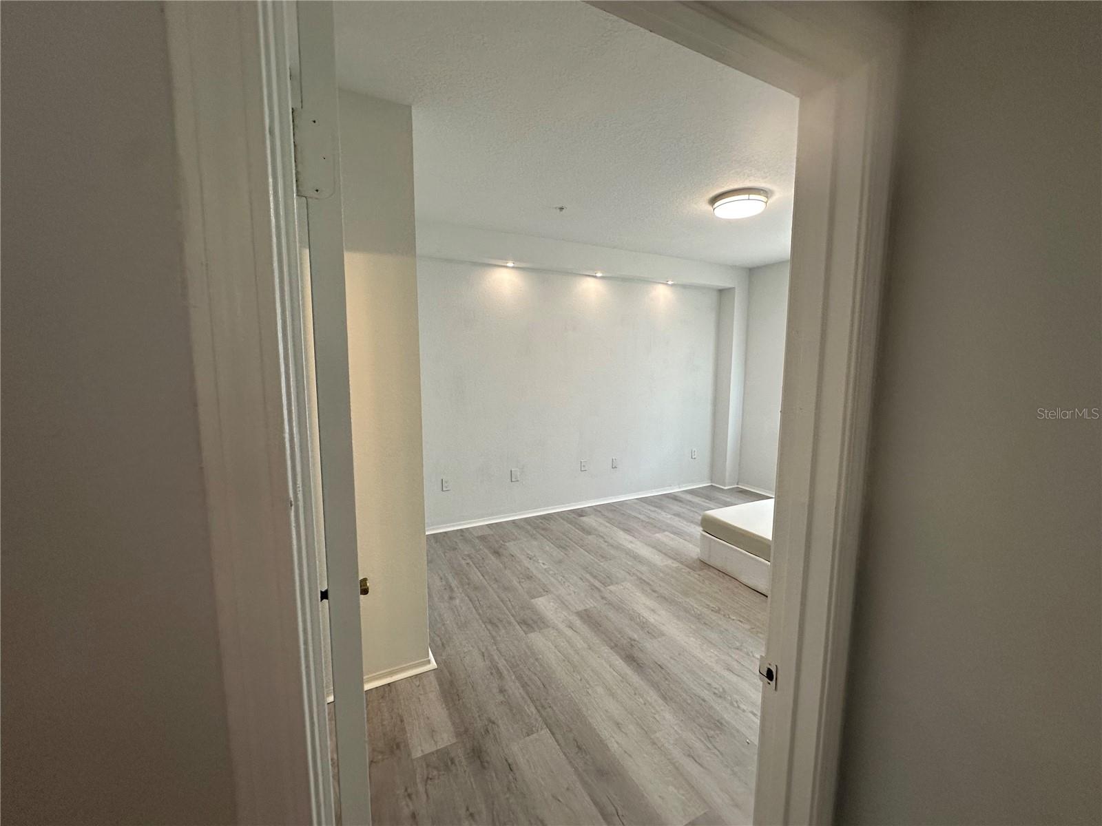 MADISON/METROWEST - Residential