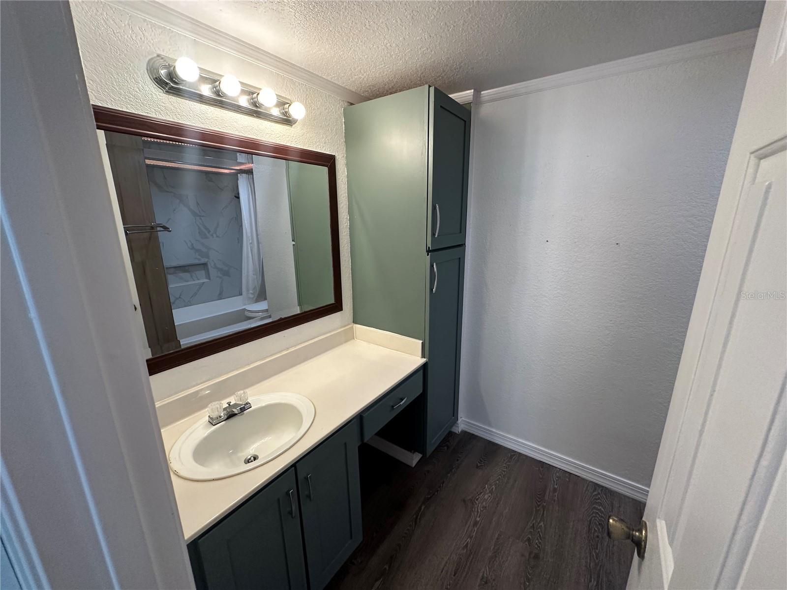 MADISON/METROWEST - Residential