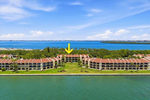 Photo of 7530 Sunshine Skyway Lane S #T30, St Petersburg, FL 33711 (MLS # TB8519693)