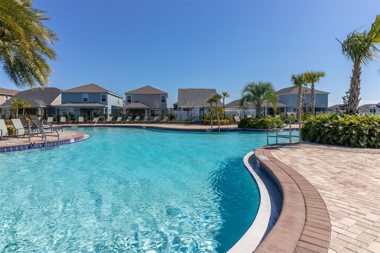 STOREY LAKE TR K - Residential