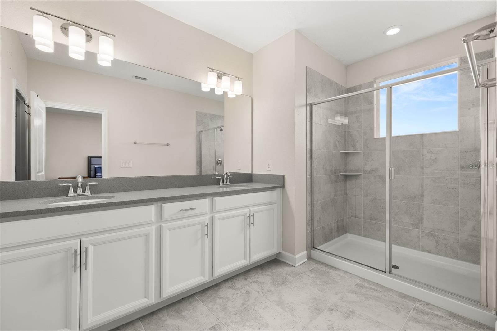 STOREY LAKE TR K - Residential