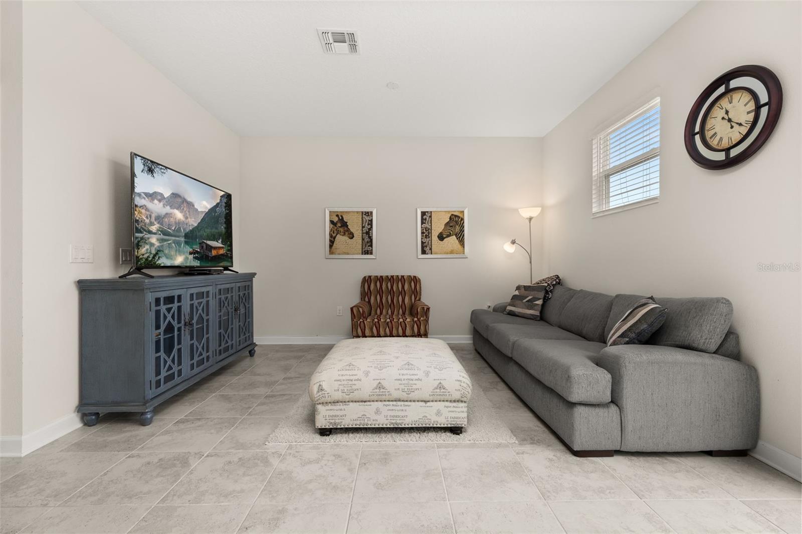 STOREY LAKE TR K - Residential