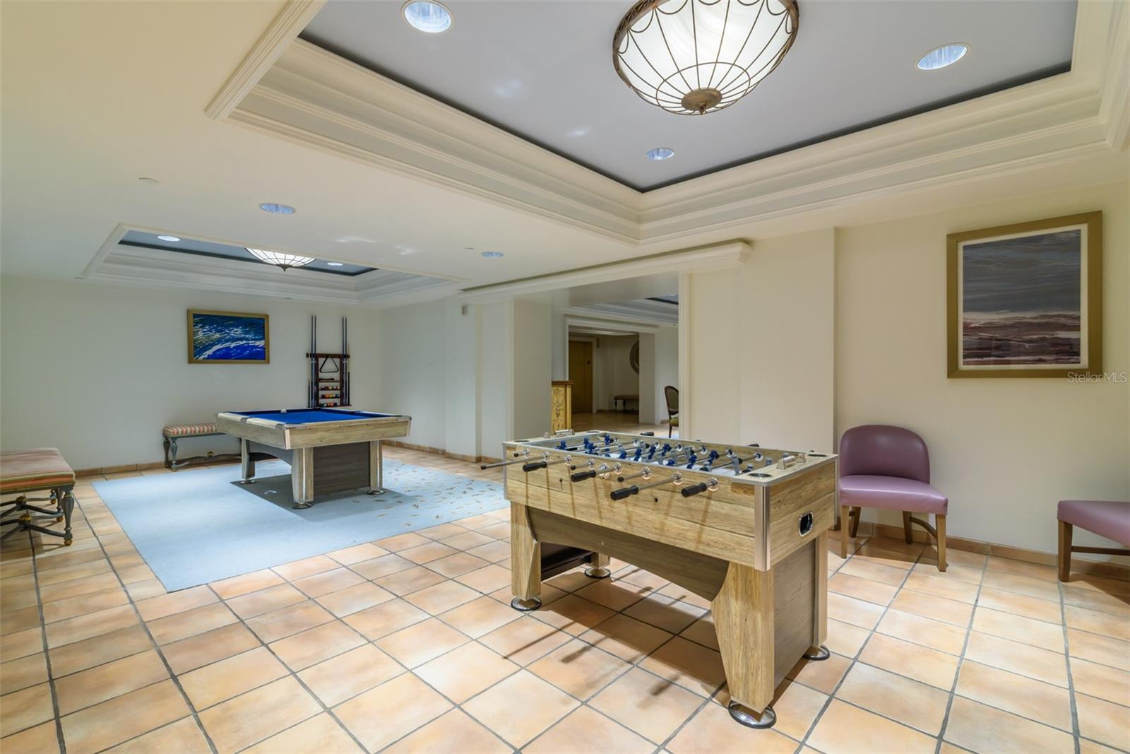 THE RESIDENCES - Residential